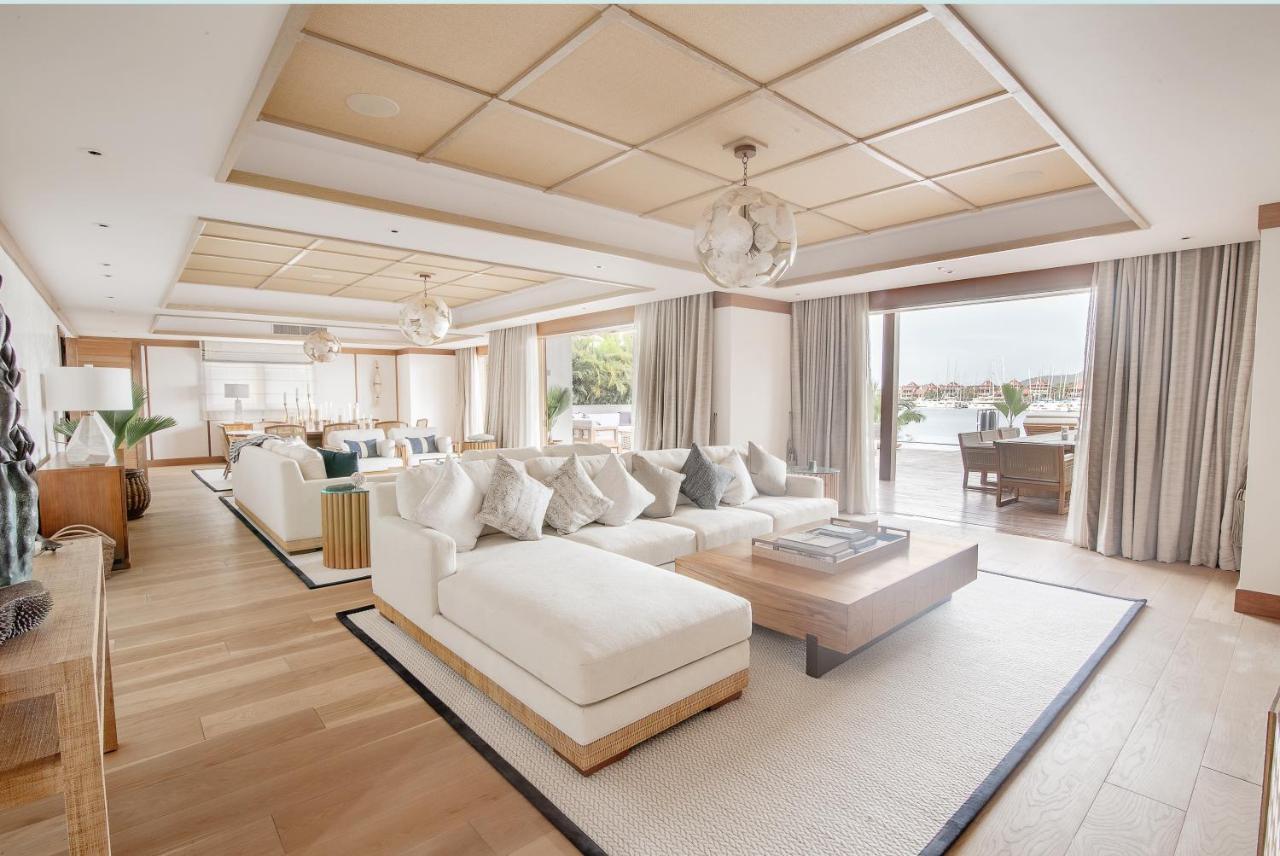 L'Escale Resort Marina & Spa - Small Luxury Hotels Of The World Victoria Exterior photo
