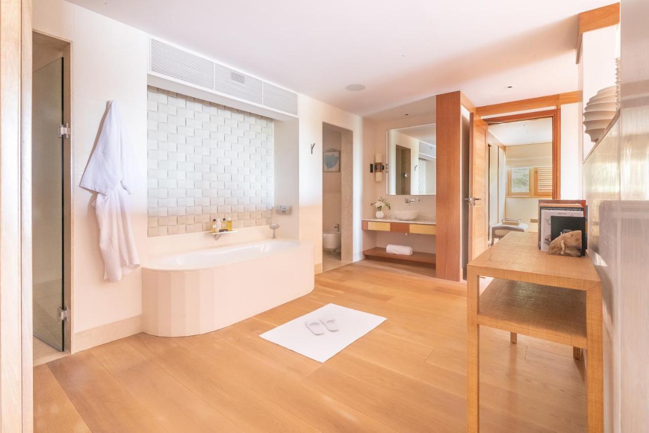 L'Escale Resort Marina & Spa - Small Luxury Hotels Of The World Victoria Exterior photo