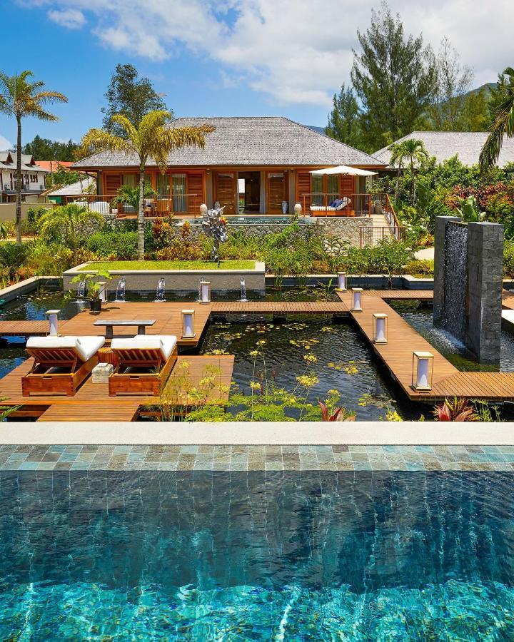 L'Escale Resort Marina & Spa - Small Luxury Hotels Of The World Victoria Exterior photo