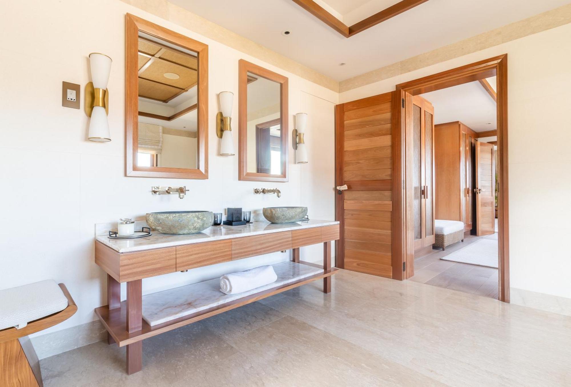 L'Escale Resort Marina & Spa - Small Luxury Hotels Of The World Victoria Room photo